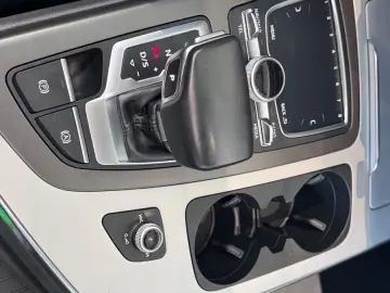 AUDI Q7 50TDI quattro VIRTUAL PANO AHK ALCANTARA KAME
