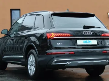 AUDI Q7 1.HAND!  FACELIFT  LEDER KAMERA VIRTUAL SOUND