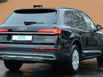 AUDI Q7 1.HAND!  FACELIFT  LEDER KAMERA VIRTUAL SOUND