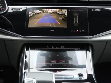 AUDI Q7 1.HAND!  FACELIFT  LEDER KAMERA VIRTUAL SOUND