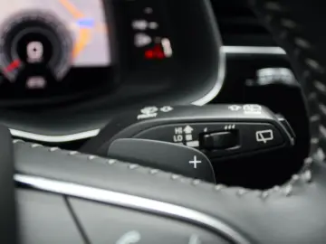 AUDI Q7 1.HAND!  FACELIFT  LEDER KAMERA VIRTUAL SOUND