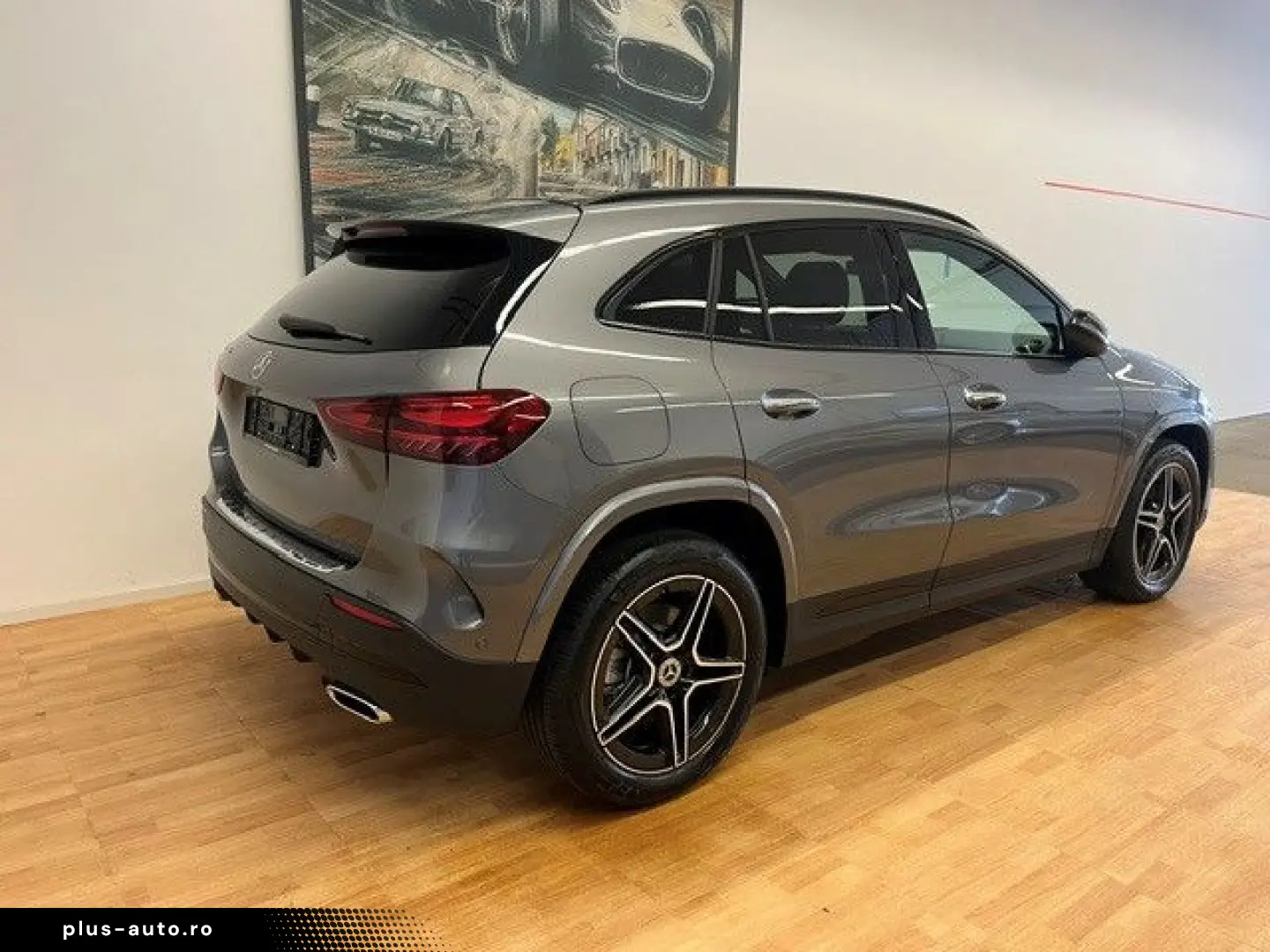 MERCEDES-BENZ GLA 250e AMG-Line Panorama KeylessGo
