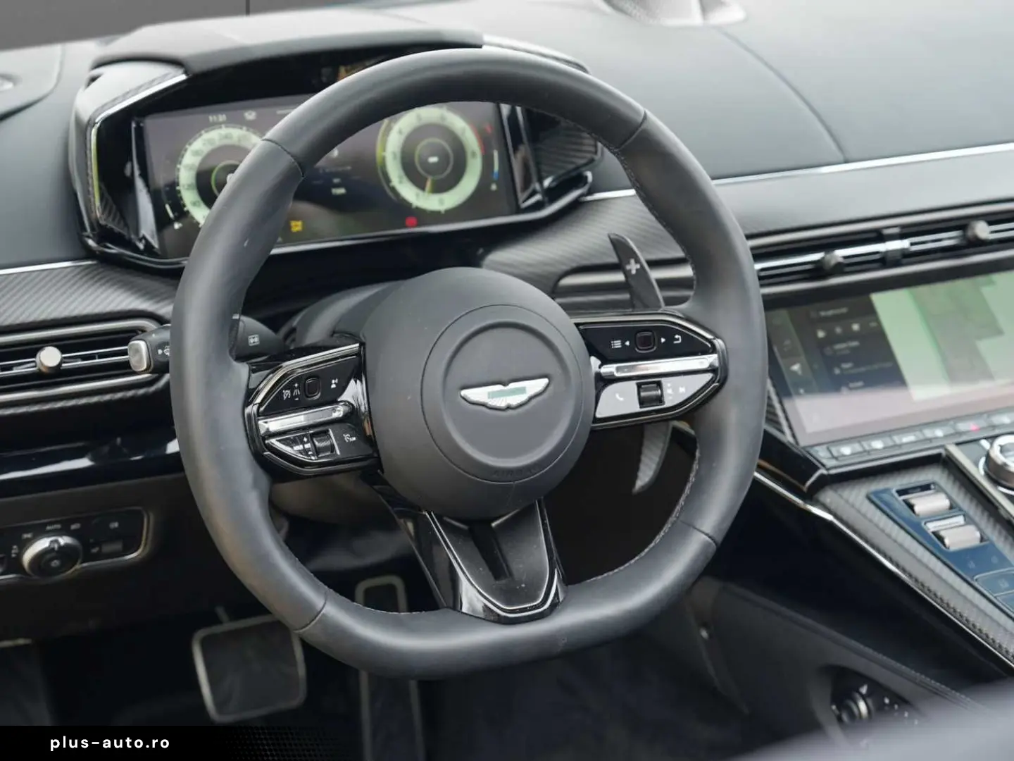 ASTON MARTIN V8 Vantage Roadster   NP. 283.000€