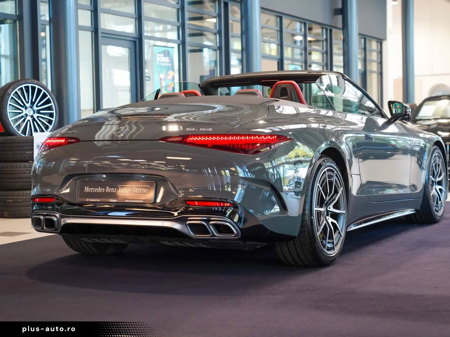 MERCEDES-BENZ SL 63 AMG 4M  silizium classicrot MANU&hellip;