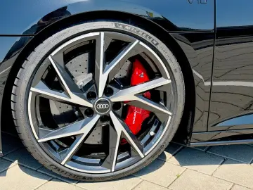AUDI R8 Spyder 5.2FSI QUAT CARBON PERFORMANCE KERAMIK
