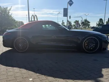 MERCEDES-BENZ SL 63 AMG Mercedes-AMG SL 63 4MATIC