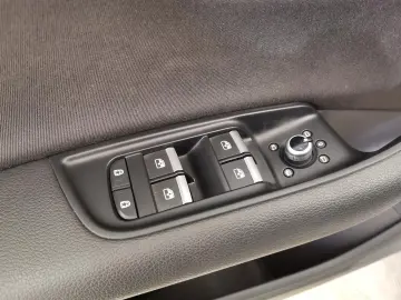 AUDI Q7 3.0 TDI 50 TDI tiptronic quattro LED Navi ACC