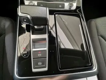 AUDI Q7 3.0 TDI 50 TDI tiptronic quattro LED Navi ACC