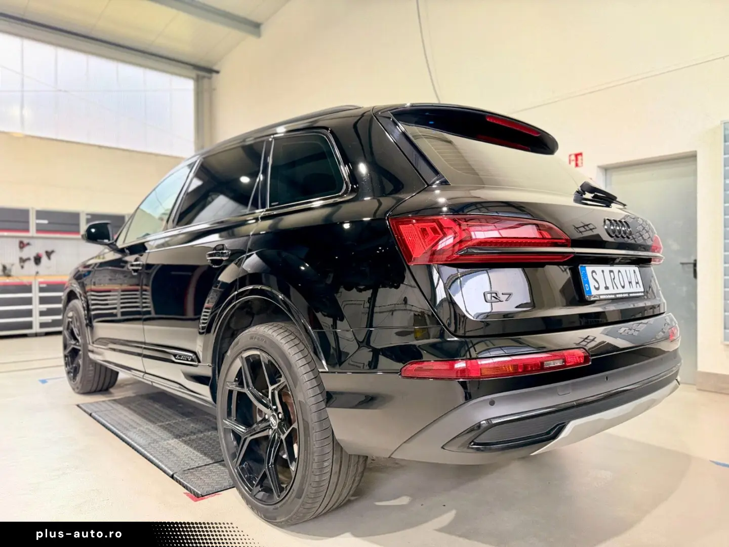 AUDI Q7 50 TDI quattro basis