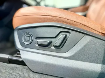 AUDI Q7 50 TDI quattro basis
