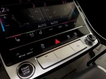 AUDI Q7 50 TDI quattro basis