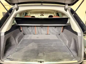 AUDI Q7 50 TDI quattro basis