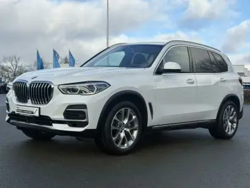 BMW X5 xDrive30d xLine ACC LASER STANDH PANO HiFi