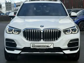 BMW X5 xDrive30d xLine ACC LASER STANDH PANO HiFi