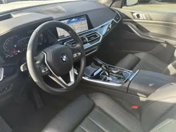BMW X5 xDrive30d xLine ACC LASER STANDH PANO HiFi