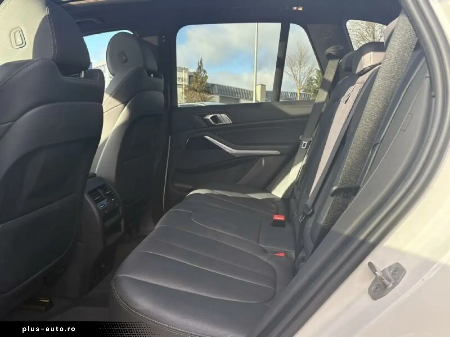 BMW X5 xDrive30d xLine ACC LASER STANDH PANO HiFi