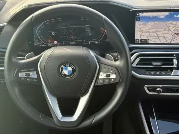 BMW X5 xDrive30d xLine ACC LASER STANDH PANO HiFi