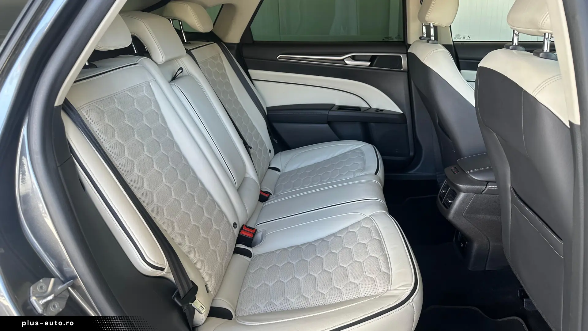 Ford Mondeo 2.0 Diesel 190 CP An 2020