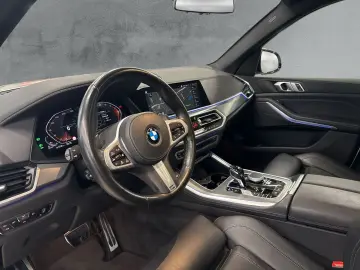 BMW X5 30 d M Sportpaket HUD AD AHK-klappbar El. Pan