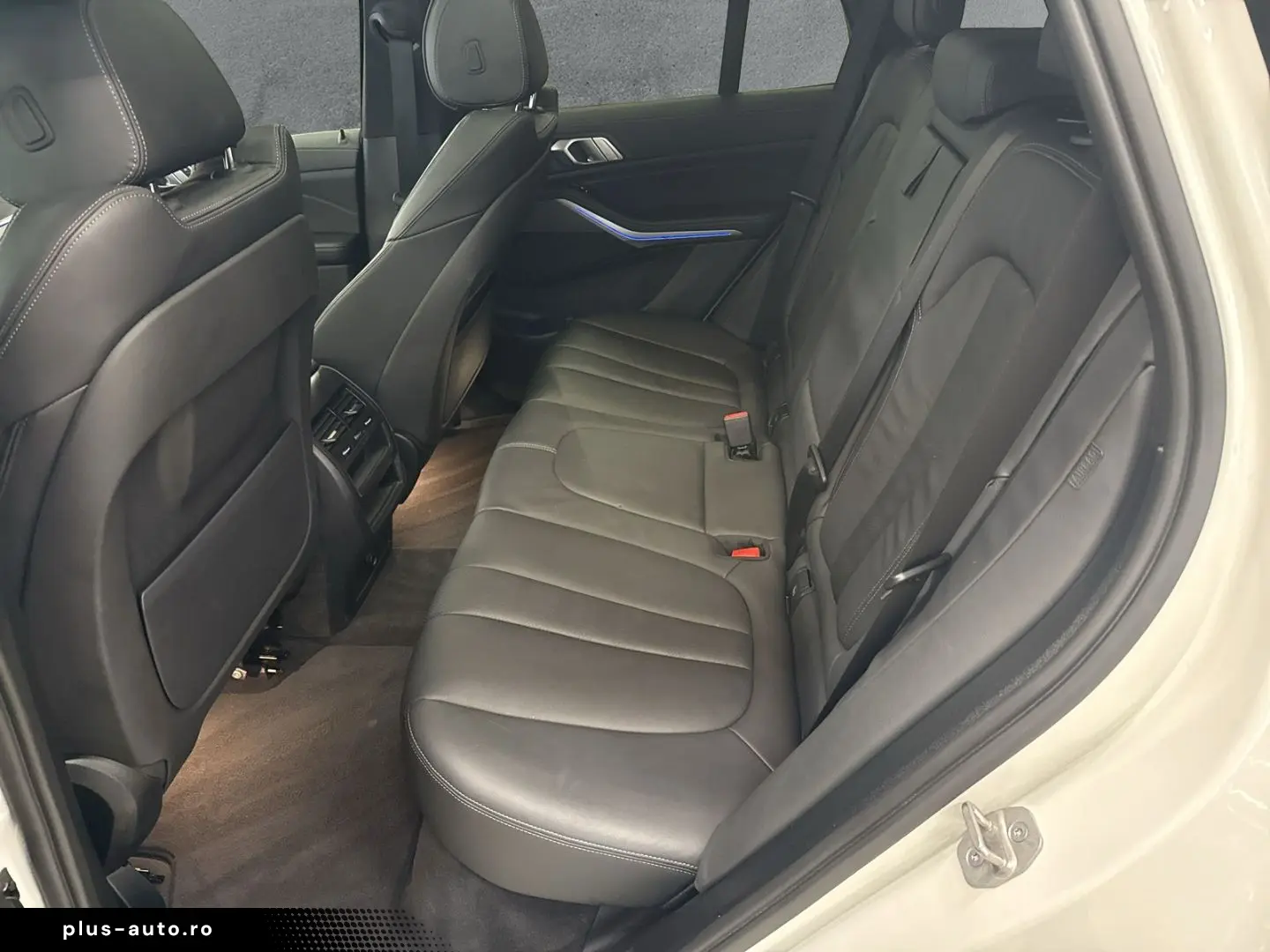 BMW X5 30 d M Sportpaket HUD AD AHK-klappbar El. Pan