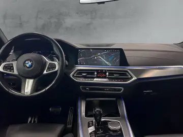 BMW X5 30 d M Sportpaket HUD AD AHK-klappbar El. Pan