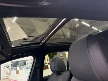 BMW X5 30 d M Sportpaket HUD AD AHK-klappbar El. Pan