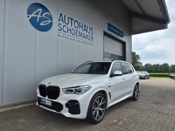 BMW X5 xDrive45e M Sport 21´´Laser AHK Pano 360 HUD