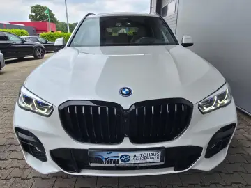 BMW X5 xDrive45e M Sport 21´´Laser AHK Pano 360 HUD