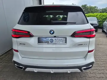 BMW X5 xDrive45e M Sport 21´´Laser AHK Pano 360 HUD
