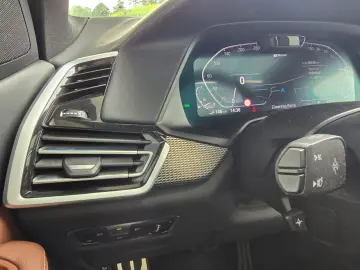 BMW X5 xDrive45e M Sport 21´´Laser AHK Pano 360 HUD