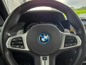 BMW X5 xDrive45e M Sport 21´´Laser AHK Pano 360 HUD