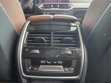 BMW X5 xDrive45e M Sport 21´´Laser AHK Pano 360 HUD