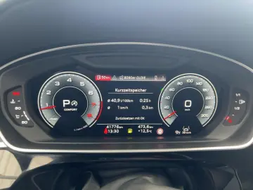 AUDI A8 60 TFSI quattro tiptronic S line Standhzg Pan