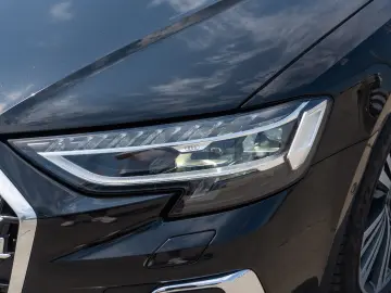 Audi A8 L 60 TFSI V8 QUATTRO