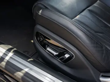 Audi A8 L 60 TFSI V8 QUATTRO
