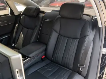 Audi A8 L 60 TFSI V8 QUATTRO