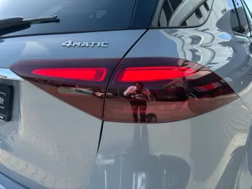 MERCEDES-BENZ GLE 350 de 4M AMG