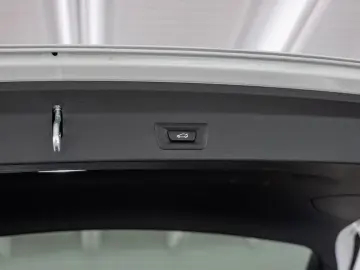 BMW X3 xDrive20d M-Sport FACEL. LED ACC W-LAN NAVI