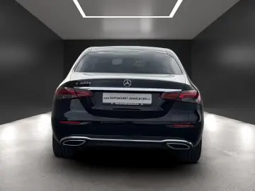 Mercedes-Benz E 300 e Exclusive