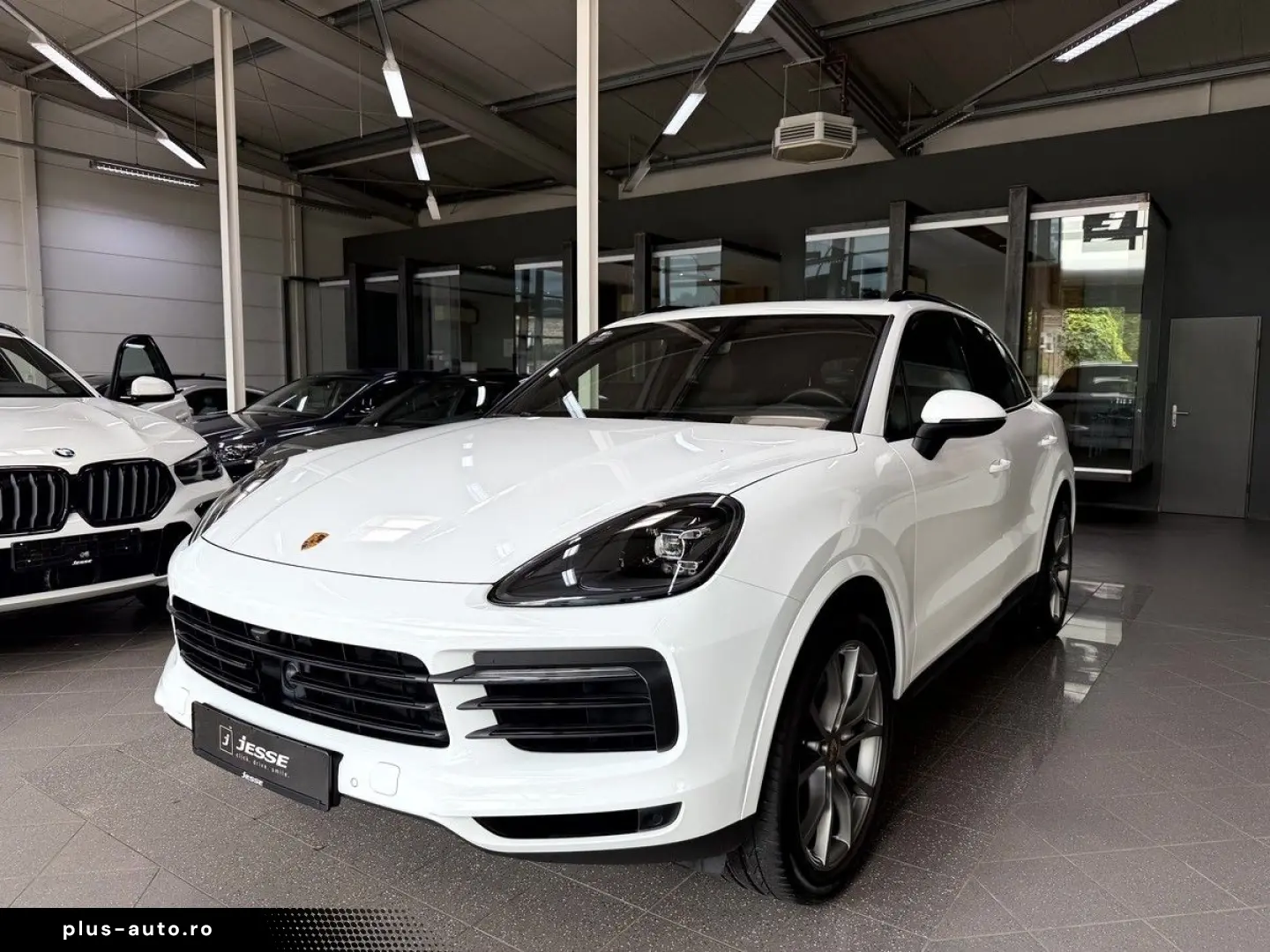 PORSCHE Cayenne 3.0 V6  Pano Approved 04.29 Vierradlenk.