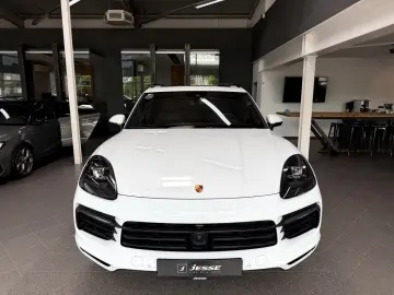 PORSCHE Cayenne 3.0 V6  Pano Approved 04.29 Vierradlenk.