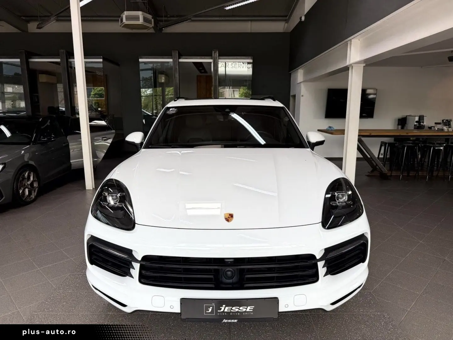 PORSCHE Cayenne 3.0 V6  Pano Approved 04.29 Vierradlenk.
