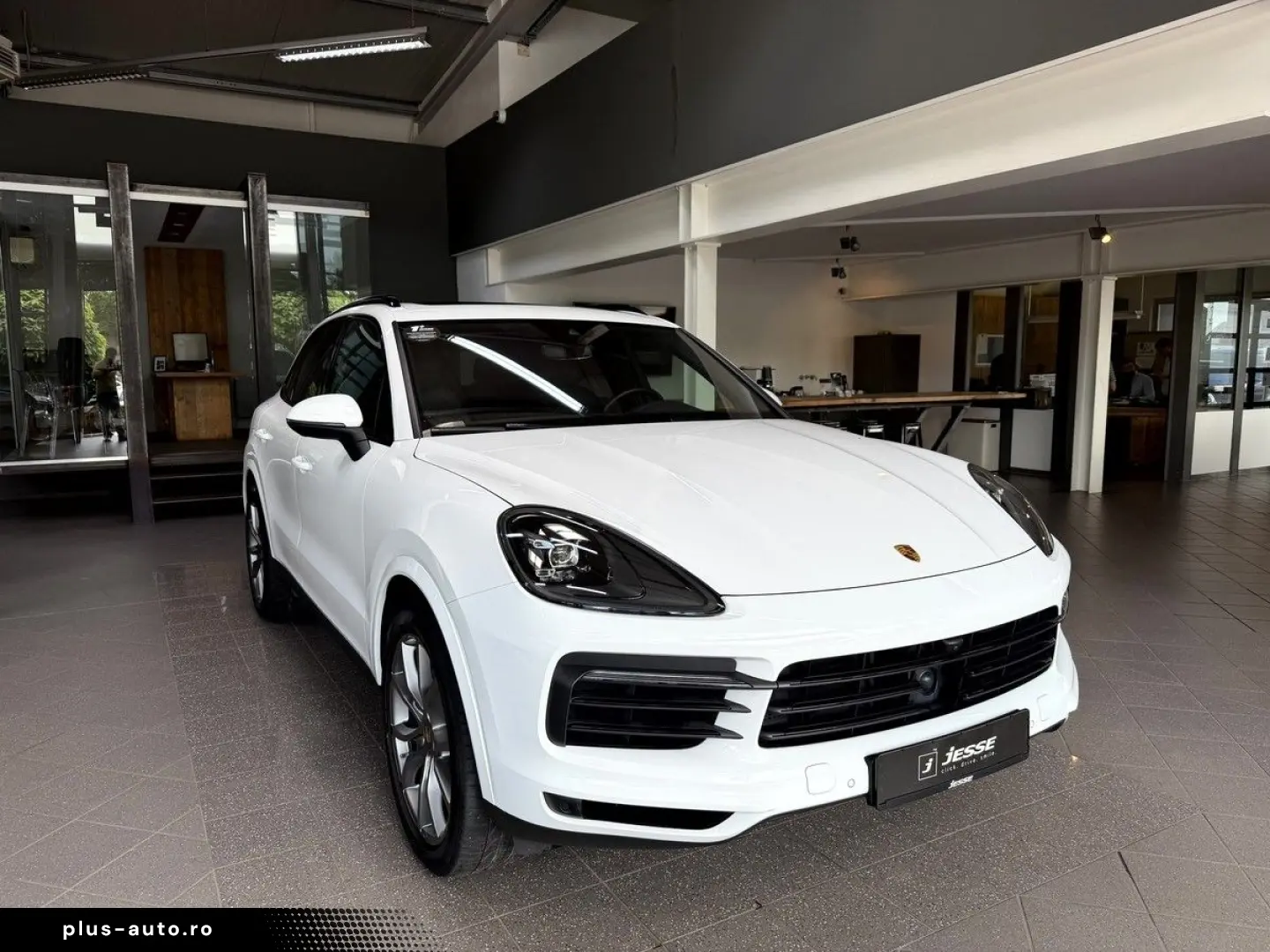 PORSCHE Cayenne 3.0 V6  Pano Approved 04.29 Vierradlenk.