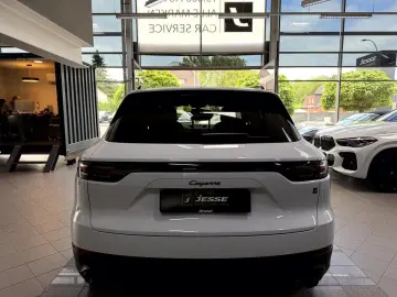PORSCHE Cayenne 3.0 V6  Pano Approved 04.29 Vierradlenk.