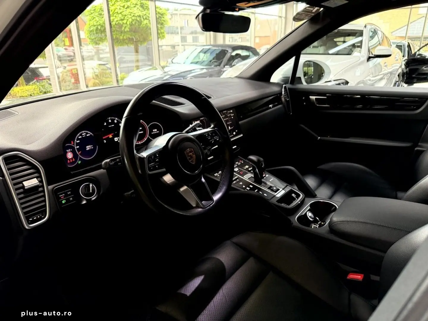 PORSCHE Cayenne 3.0 V6  Pano Approved 04.29 Vierradlenk.
