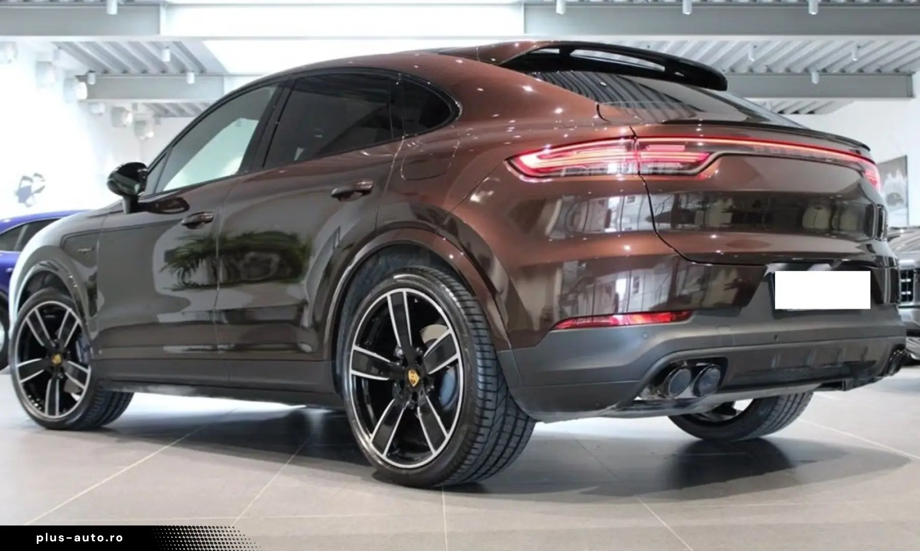 PORSCHE Cayenne Coupe E-Hybrid Platinum Edition Pano LED