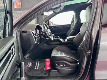 PORSCHE Cayenne GTS SportAbgas Pano ACC 360 Luft HeadUp