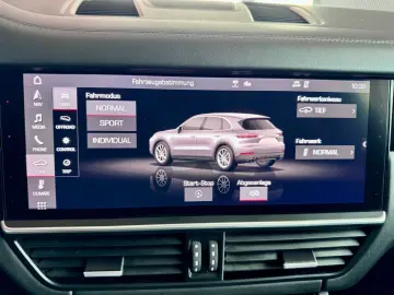 PORSCHE Cayenne GTS SportAbgas Pano ACC 360 Luft HeadUp