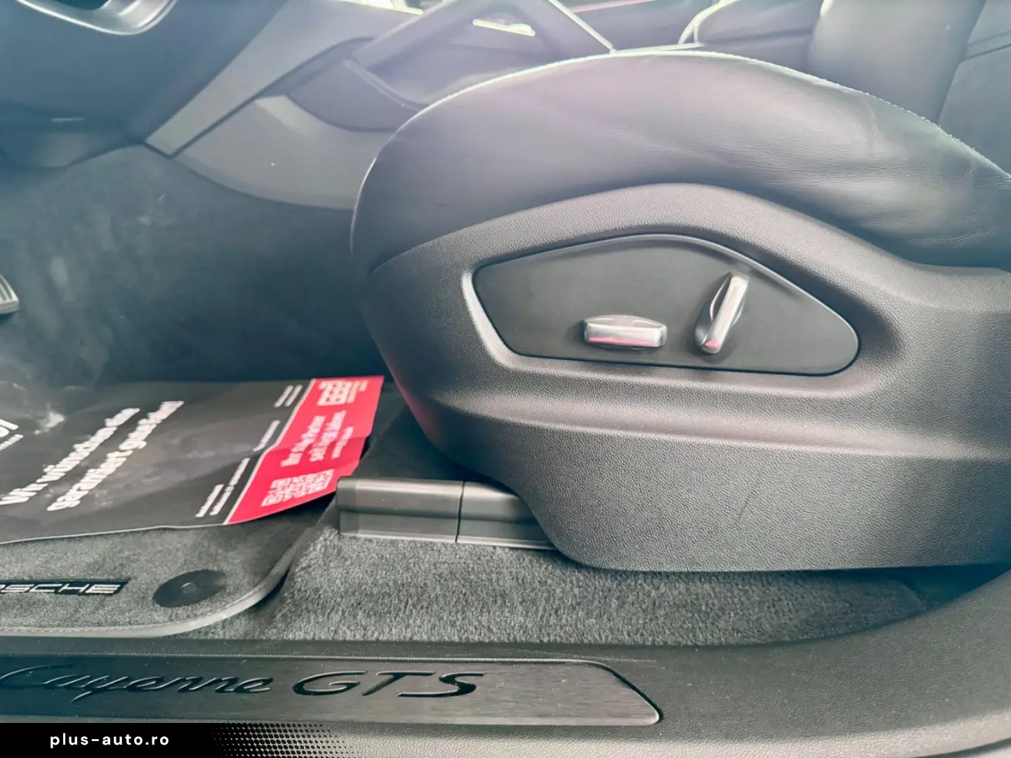 PORSCHE Cayenne GTS SportAbgas Pano ACC 360 Luft HeadUp
