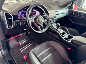 PORSCHE Cayenne GTS SportAbgas Pano ACC 360 Luft HeadUp